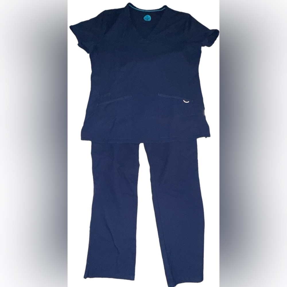 Zavate Women’s Navy Blue Scrub Set
